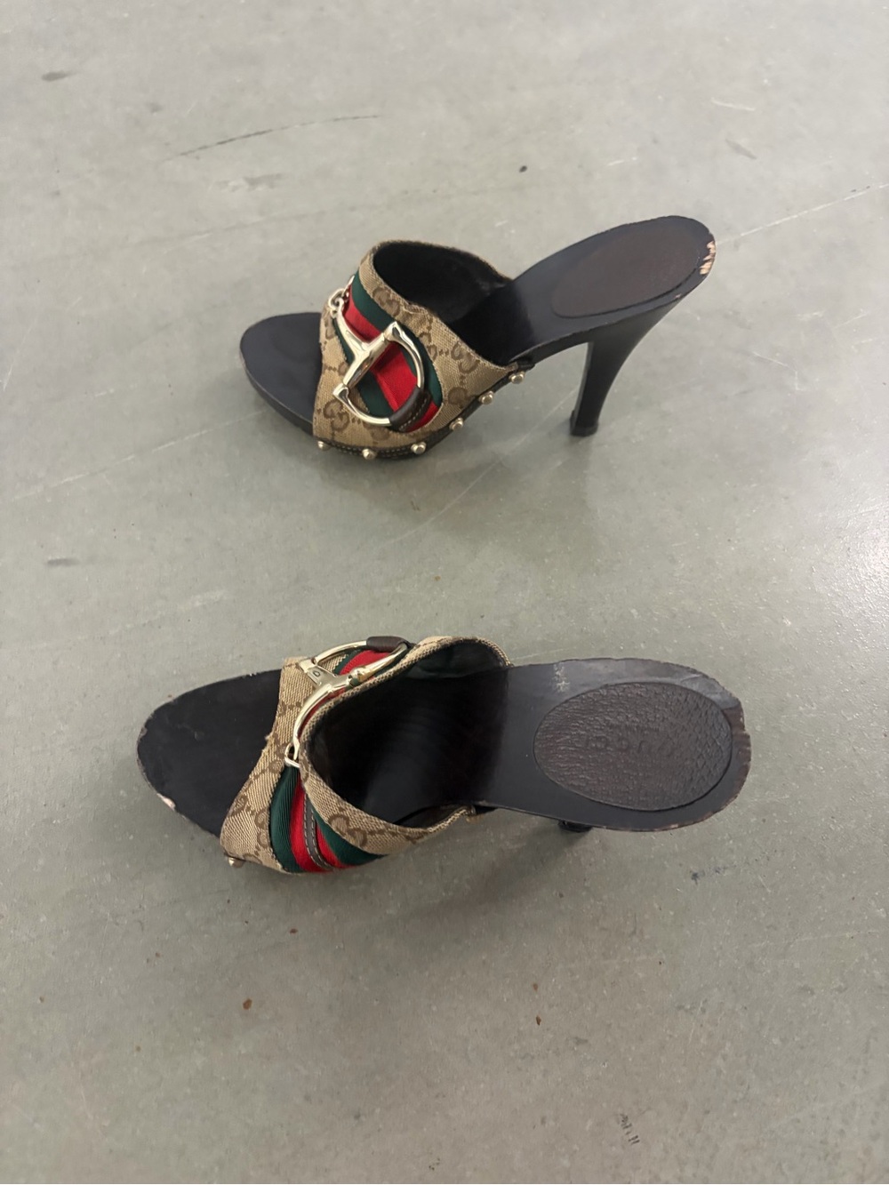 Gucci Tan Canvas Mules with Red & Green Stripe and Gold Horsebit - Picture 5 of 8